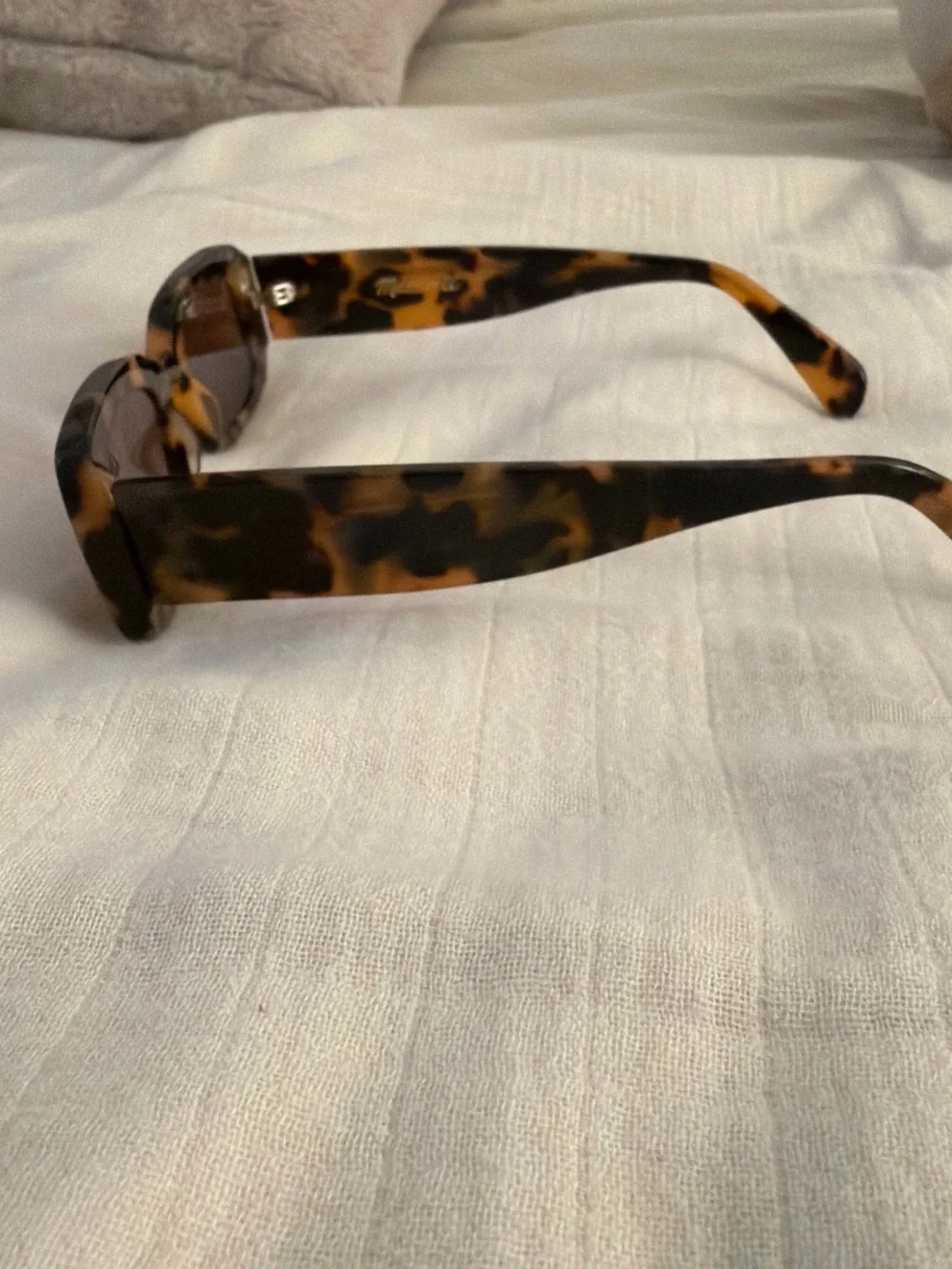 Madewell Tortoiseshell Rectangular Sunglasses - Brown Lenses